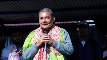 बालेनमाथि दुर्गा प्रसाईंको कटाक्ष : गरिबको घर भत्काउँदा तपाईंको घर पो भत्किने हो कि ख्याल गर्नुहोस्