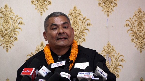 राष्ट्रिय एकताका लागि सबै एक ठाउँमा आउन दुर्गा प्रसाईंको आग्रह