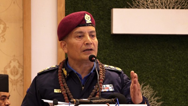 असन्तुष्टिहरुलाई ढुंगामुढाले प्रस्तुती गर्ने अभ्यास सुधार गर्न जरुरी : आईजीपी कार्की