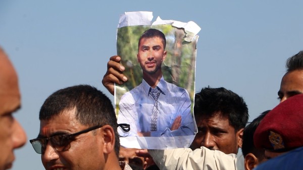 महाकालीको भुजेलाघाटमा विपिन जोशीको अन्त्येष्टि