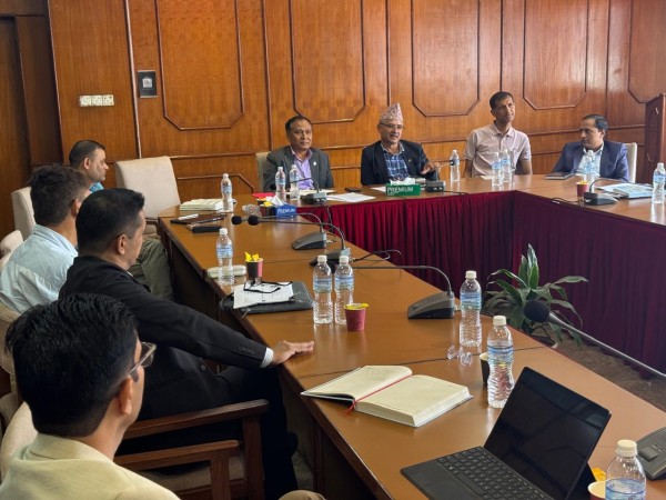 सडकका २३४ रुग्ण ठेक्का तोडिने, कर्मचारीमाथि पनि छानबिन हुने