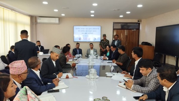 सामाजिक सञ्जालको विकृति रोक्न ऐन संशोधन जरुरी : मन्त्री खरेल