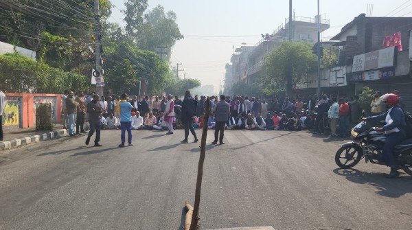 जनकपुरधाममा सात राजनितिक दलको विरोध प्रदर्शन सुरु