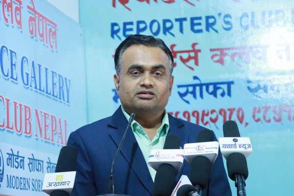 चुरेको दोहनले मधेश मरुभूमीकृत, समाधानका लागि तीनै सरकार एक हुनुपर्छ : चन्दन सिंह