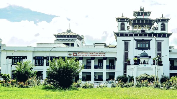 राष्ट्रियसभा र प्रतिनिधिसभा निर्वाचन एकसाथ अघि बढाउँदै आयोग