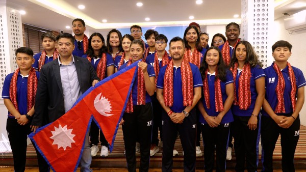 आईसीसी वुमेन्स च्यालेन्ज ट्रफी खेल्ने नेपाली टोलीको बिदाइ