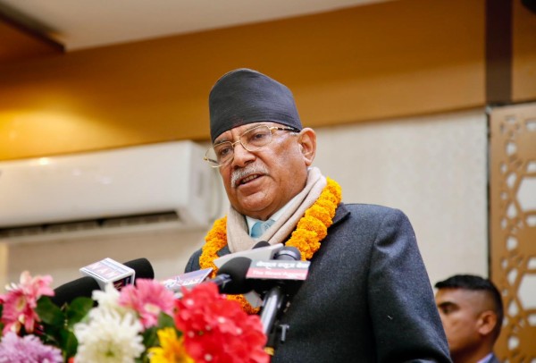 देश अझै संकटमा छ, दुर्घटनामा पर्न सक्छ : प्रचण्ड