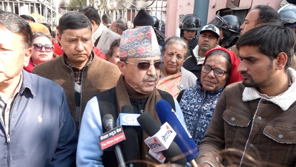 निर्वाचन आयोगको एकलौटी र गैरकानुनी निर्णयविरुद्ध सर्वोच्च पुगेका हौं : खड्का