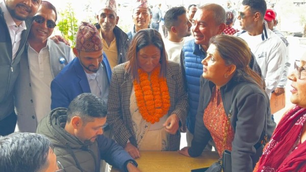 पूर्वसभामुखसँग भिड्न पूर्वउपसभामुख इन्दिरा राना मगरले गराइन् मनोनयन दर्ता