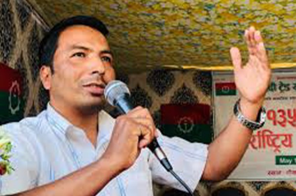 निर्वाचनले कांग्रेस–कम्युनिष्टलाई सबक सिकाउने मात्र होइन, प्रियतावादबाट पनि जोगाउने हो : पूर्ण बस्नेत