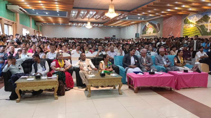 काठमाडौंमा थारु समुदायले यसरी मनायो गुरही पर्व (तस्बिर सहित)