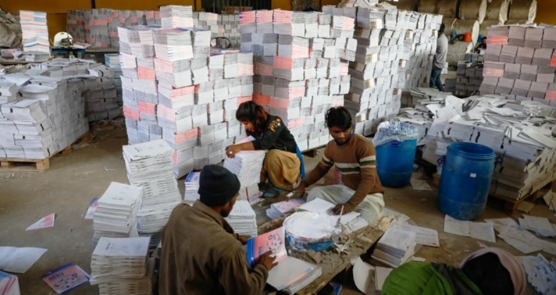 कर्णालीमा विद्यार्थी भर्ना अगावै पुग्यो पाठ्यपुस्तक 