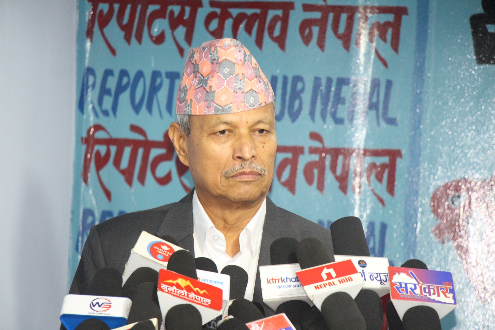 राष्ट्रिय स्वाभिमानको सट्टा पपुलिजमको खेती गरिएको भन्दै बालेनमाथि खनिए भीम रावल
