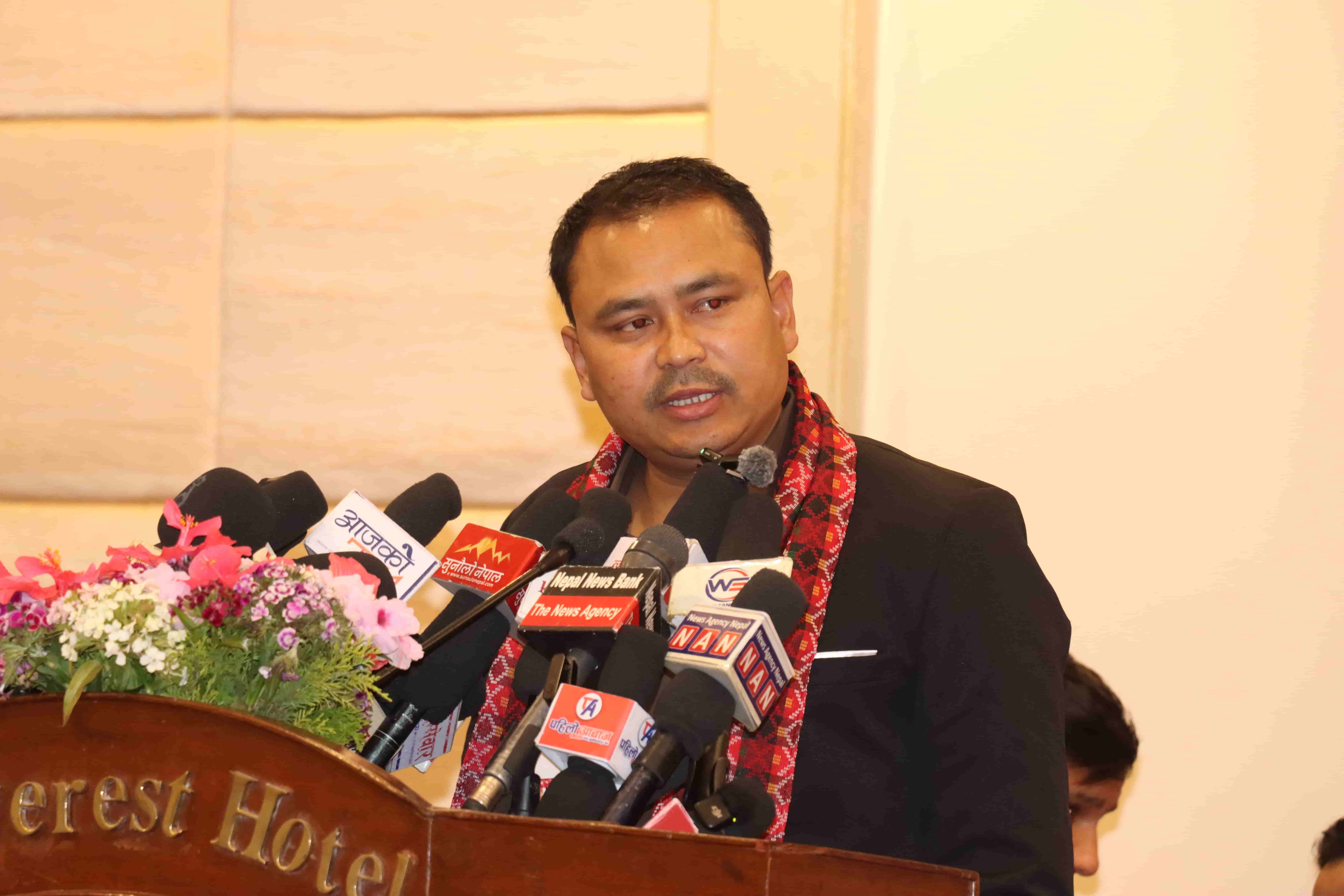 जित्ने होइन, समेट्ने राजनीति आवश्यक छ : धर्म चौधरी