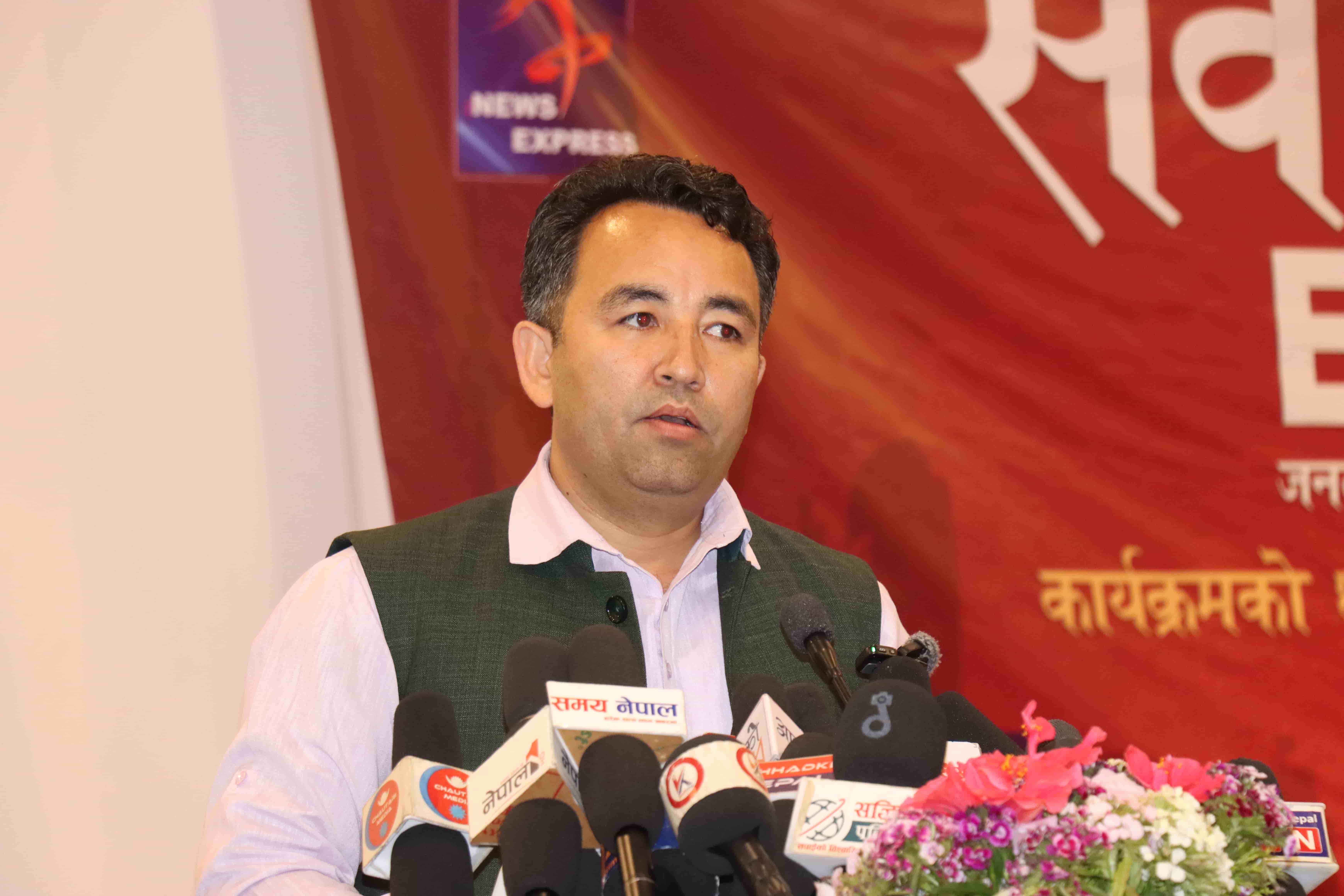 स्थानीय सरकार सशक्त बनाउन प्रशासकीय प्रमुख पठाइयो तर हस्तक्षेप कायम छ : पराजुली