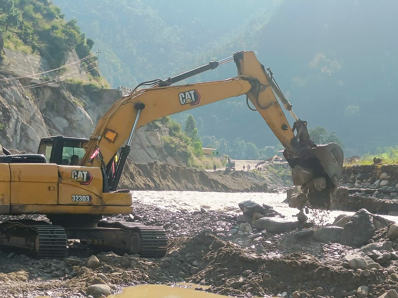 सिँचाइका १२ रुग्ण ठेक्का तोडियो, सडकका थप ४० ठेक्का तोड्ने प्रक्रिया अघि बढ्यो