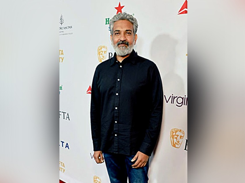 चर्चित भारतिय फिल्म निर्देशक राजामौलीविरुद्ध प्रहरीमा उजुरी