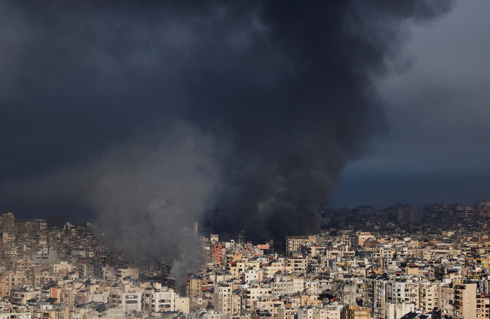 इजरायलद्वारा तेहरान र लेबनानको राजधानी बेरुतमा आक्रमण