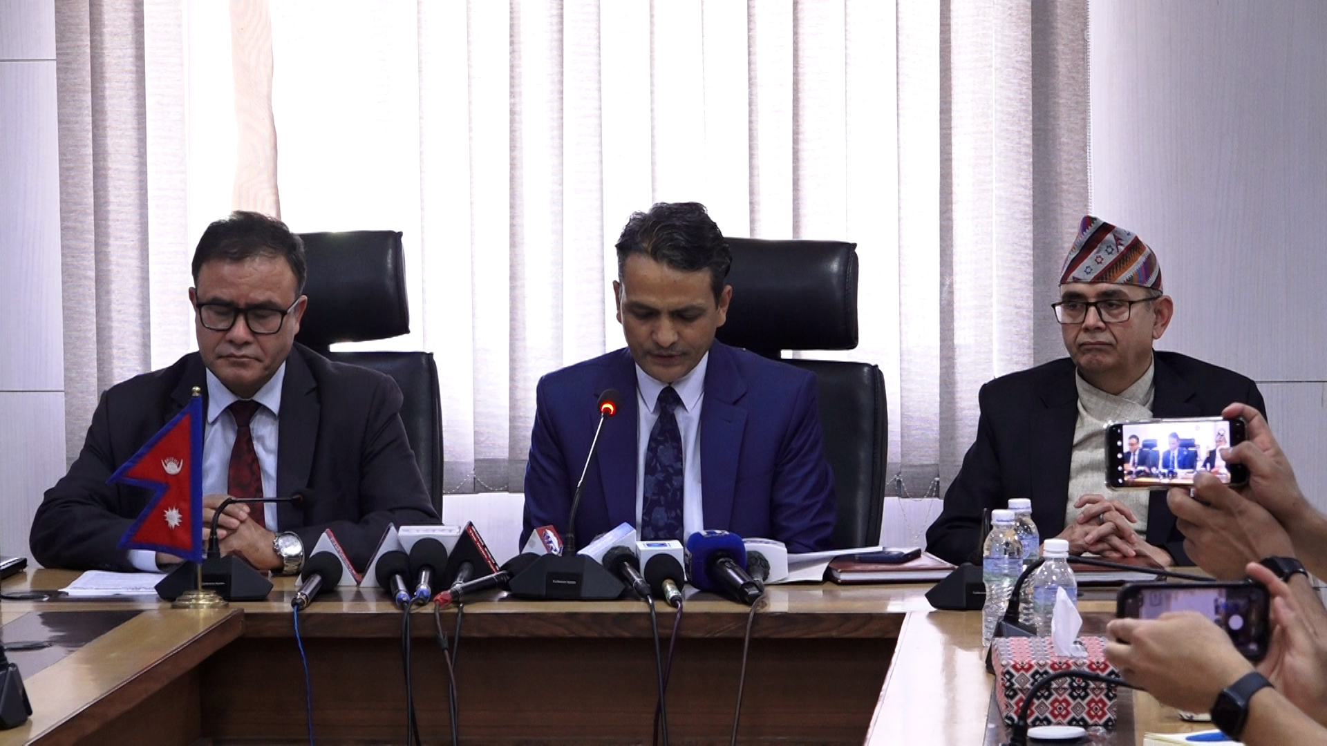 इरानमा पक्राउ परेका नेपाली अमृत झा सकुशल