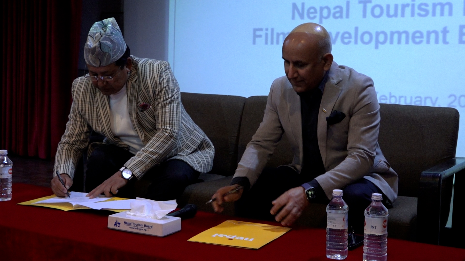 नेपाल पर्यटन बोर्ड र चलचित्र विकास बोर्डबीच समझदारी पत्रमा हस्ताक्षर