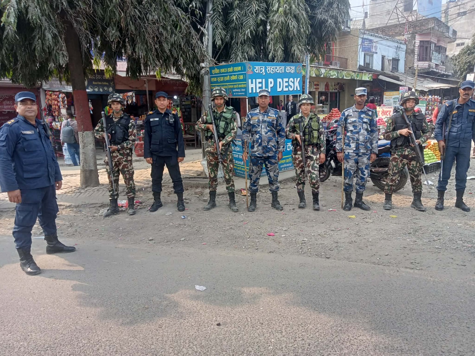 आगामी निर्वाचनका लागि रौतहटमा सुरक्षा व्यवस्था कडाः सेनासहितको संयुक्त टोली गस्तीमा