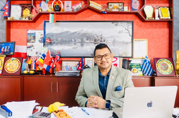 एनआरएनए आइसिसी मध्यपूर्व संयोजकमा रमेश श्रेष्ठ निर्विरोध